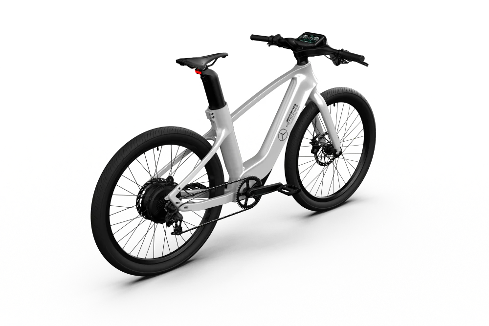 Mercedes-AMG PETRONAS F1® Team City Edition 750 Electric Bike